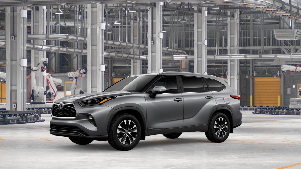 New 2026 Toyota Highlander XLE AWD/4WD image 2