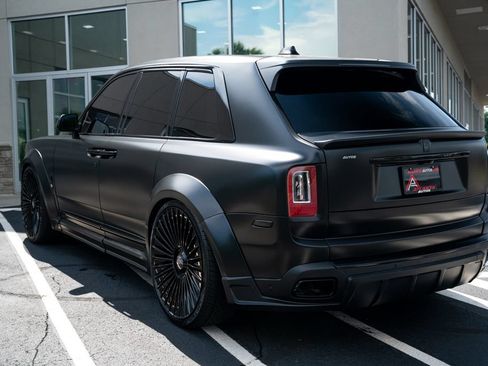 Used 2019 Rolls-Royce Cullinan AWD/4WD image 16