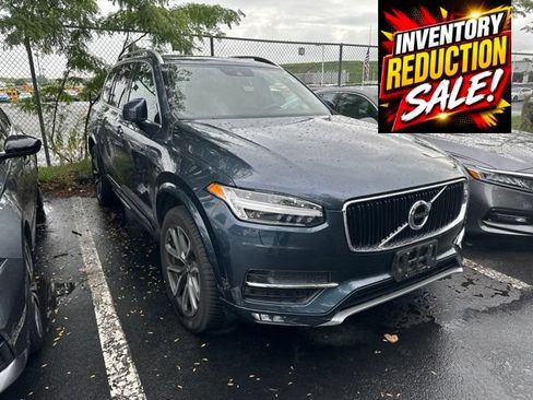 Used 2018 Volvo XC90 T6 Momentum w/ Momentum Plus Package AWD/4WD image 3