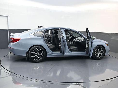 Used 2022 Honda Accord Sport image 27