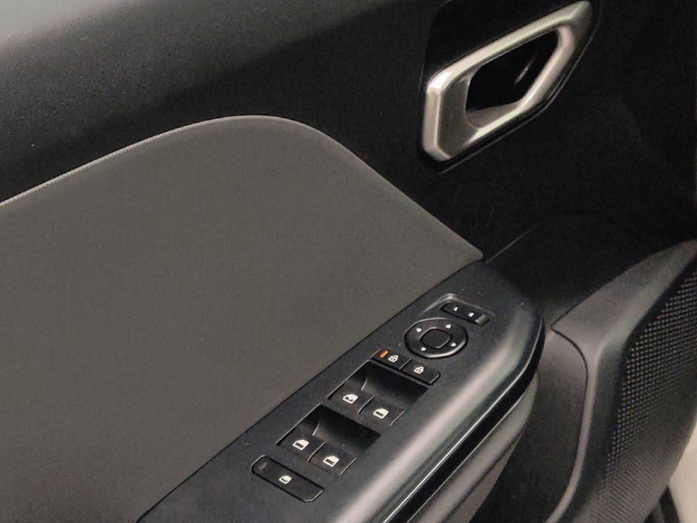 Used 2025 Kia K4 FWD image 27
