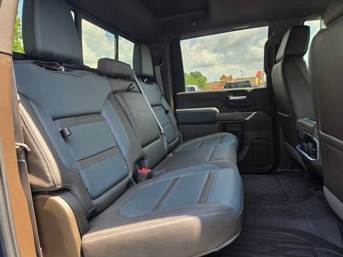 Used 2021 GMC Sierra 3500 Denali w/ Denali Ultimate Package AWD/4WD image 21
