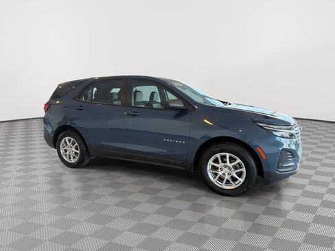 Certified 2024 Chevrolet Equinox LS image 13