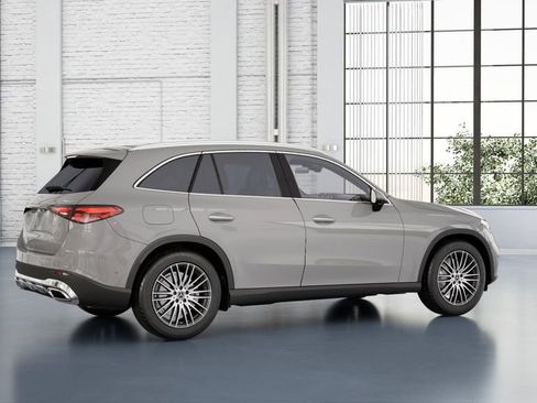 Used 2026 Mercedes-Benz GLC 300 4MATIC image 14