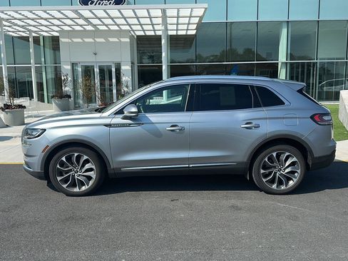 Used 2022 Lincoln Nautilus Reserve AWD/4WD image 10