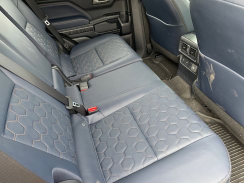 New 2026 Toyota 4Runner Platinum image 13