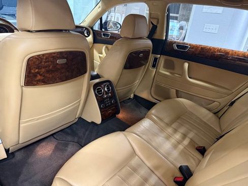 Used 2008 Bentley Flying Spur Flying Spur image 7