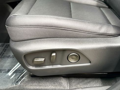 New 2026 Chevrolet Equinox LT w/ Convenience Package II image 22