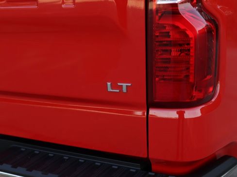 Certified 2022 Chevrolet Silverado 1500 LT w/ Protection Package image 34