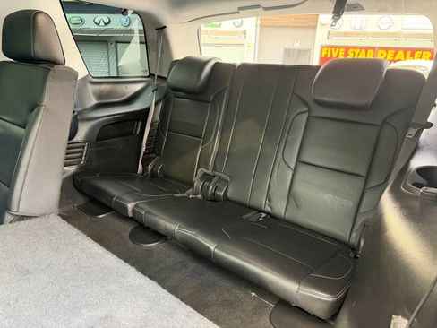 Used 2017 Chevrolet Tahoe LT RWD image 12