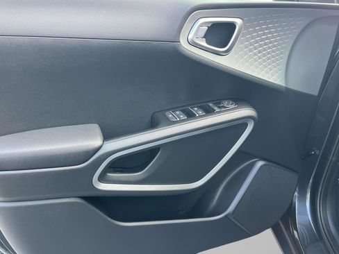New 2025 Kia Soul LX image 24