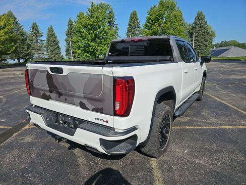 Used 2020 GMC Sierra 1500 AT4 w/ AT4 Premium Package AWD/4WD image 6