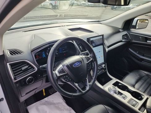 Used 2024 Ford Edge SEL image 13