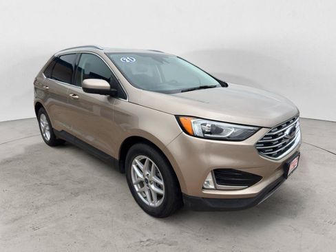 Used 2021 Ford Edge SEL w/ Convenience Package AWD/4WD image 3