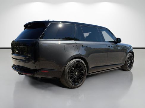 Used 2024 Land Rover Range Rover Long Wheelbase Autobiography AWD/4WD image 5