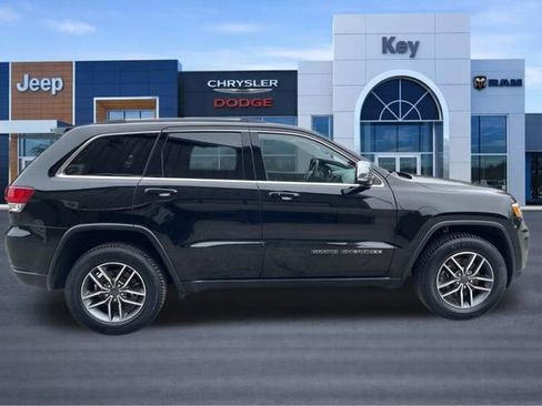 Used 2021 Jeep Grand Cherokee Limited AWD/4WD image 7