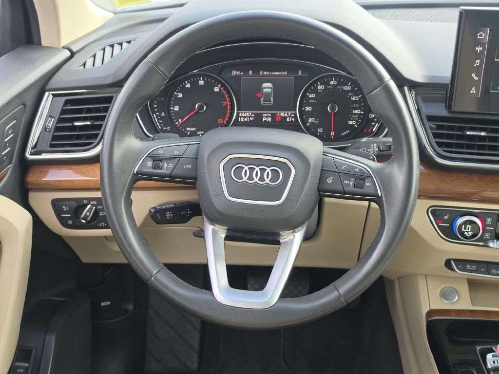 Used 2023 Audi Q5 2.0T Premium w/ Convenience Package AWD/4WD image 23