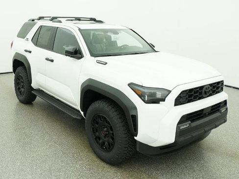 New 2026 Toyota 4Runner TRD Off-Road Premium AWD/4WD image 3