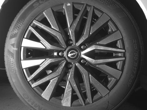 Used 2025 Nissan Altima 2.5 SV FWD image 15