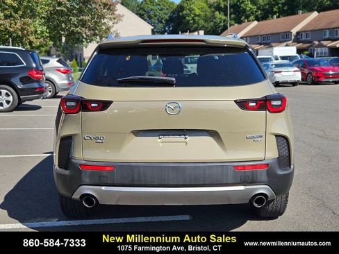 Used 2023 MAZDA CX-50 Meridian Edition image 4