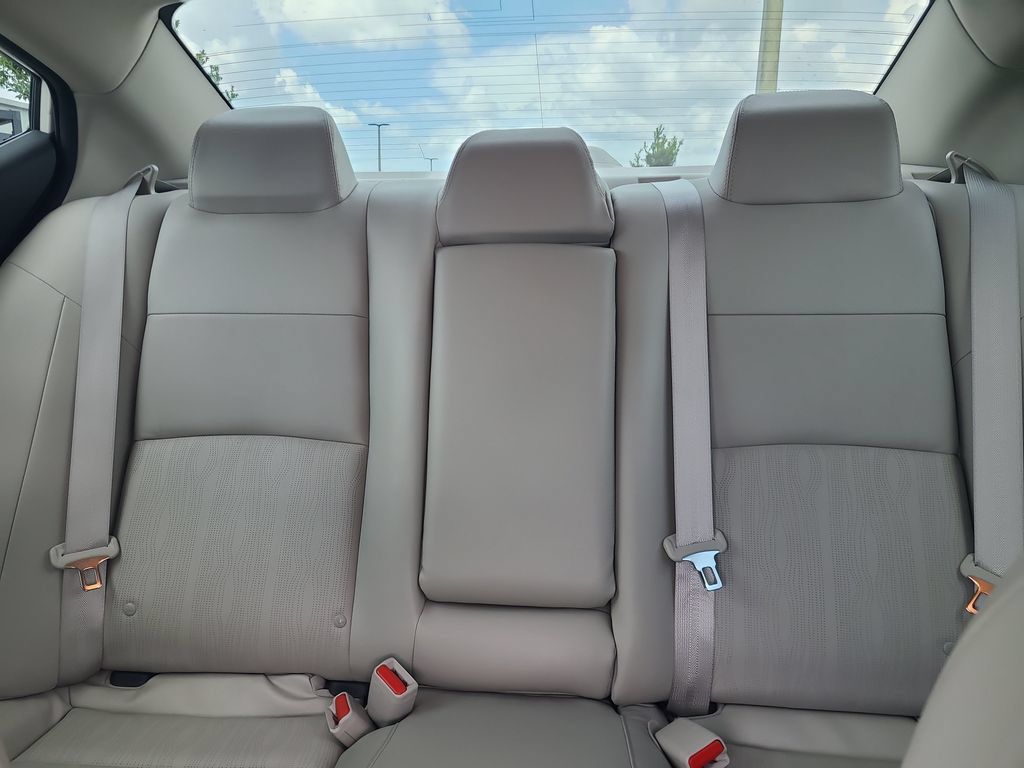 Certified 2020 Nissan Altima 2.5 Platinum FWD image 13