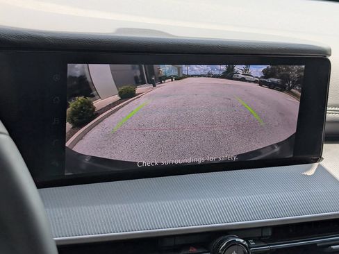Used 2025 Nissan Murano SV FWD image 15