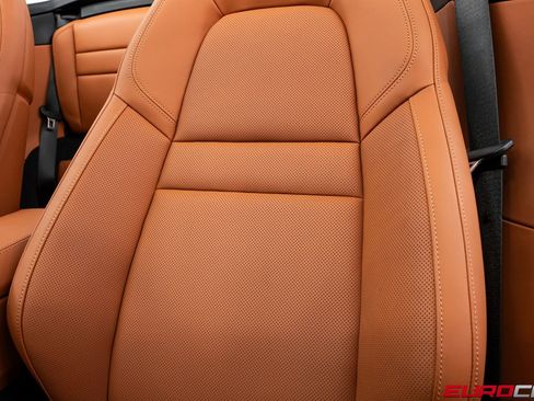 Used 2026 Porsche 911 Carrera 4 GTS image 44