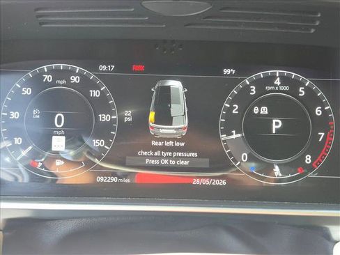 Used 2018 Land Rover Range Rover Sport HSE Dynamic AWD/4WD image 11