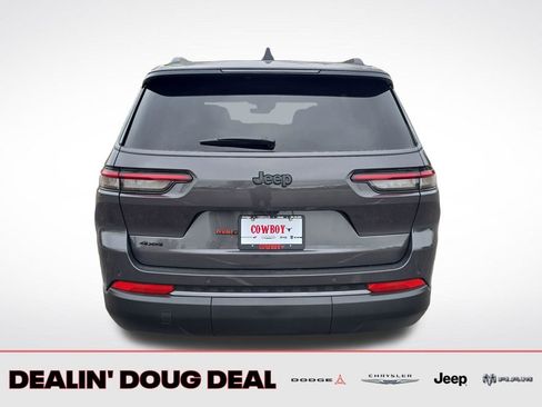 New 2026 Jeep Grand Cherokee L 4WD image 4