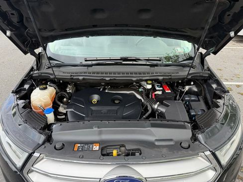 Used 2016 Ford Edge Titanium w/ Equipment Group 301A AWD/4WD image 21