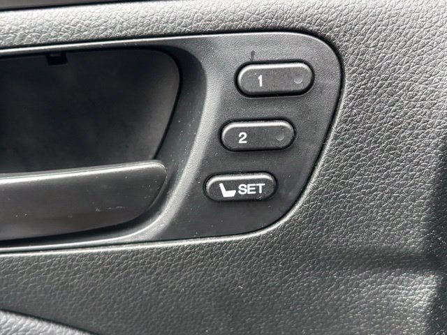 Used 2024 Honda Passport EX-L image 8