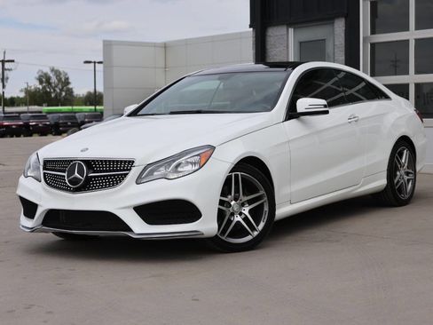 Used 2016 Mercedes-Benz E 400 4MATIC Coupe image 3