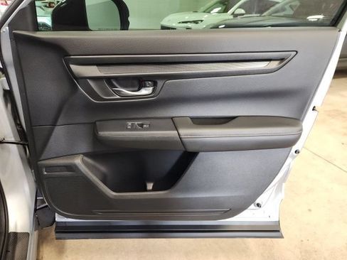 Certified 2025 Honda CR-V Sport-L image 34