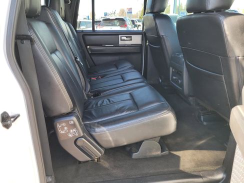 Used 2017 Ford Expedition EL XLT image 18