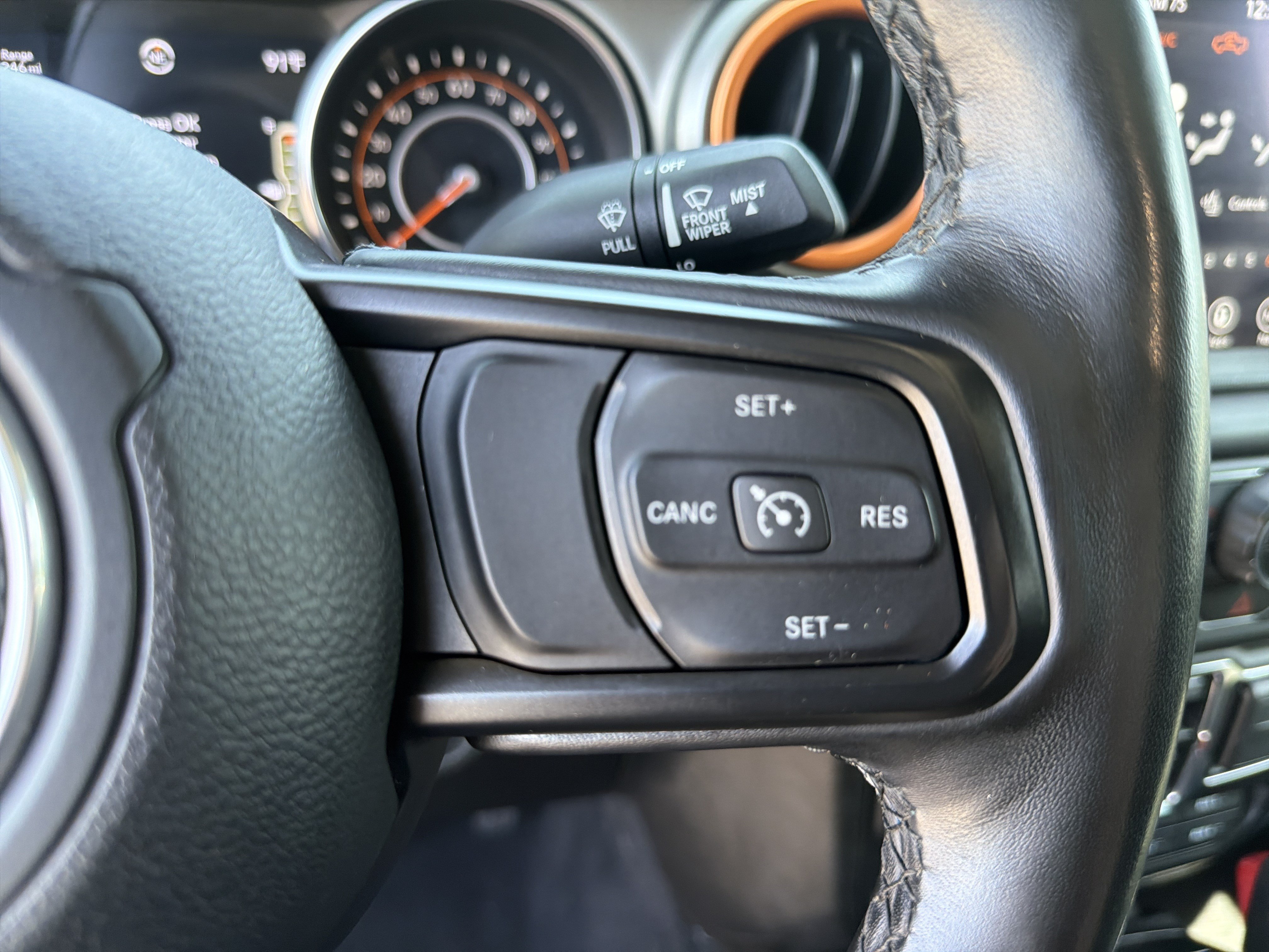 Used 2021 Jeep Gladiator Sport AWD/4WD image 30