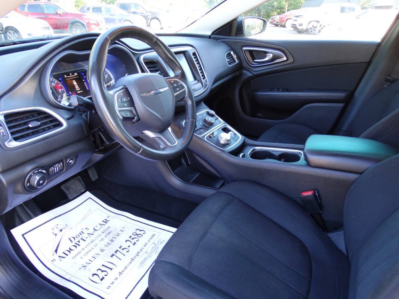 Used 2016 Chrysler 200 Limited FWD image 10