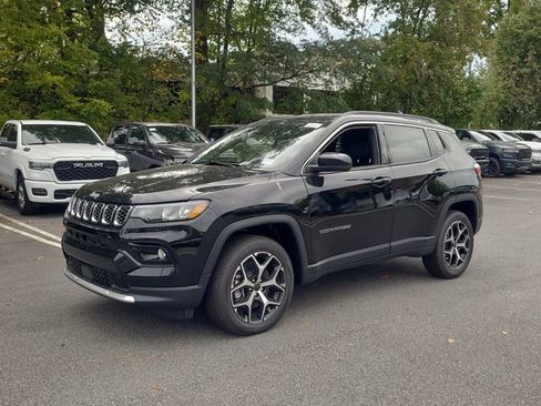 New 2026 Jeep Compass Limited image 4