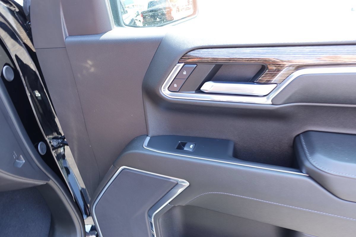 Used 2024 GMC Sierra 1500 Elevation AWD/4WD image 37