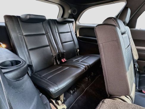 Used 2019 Dodge Durango R/T w/ Technology Group AWD/4WD image 31