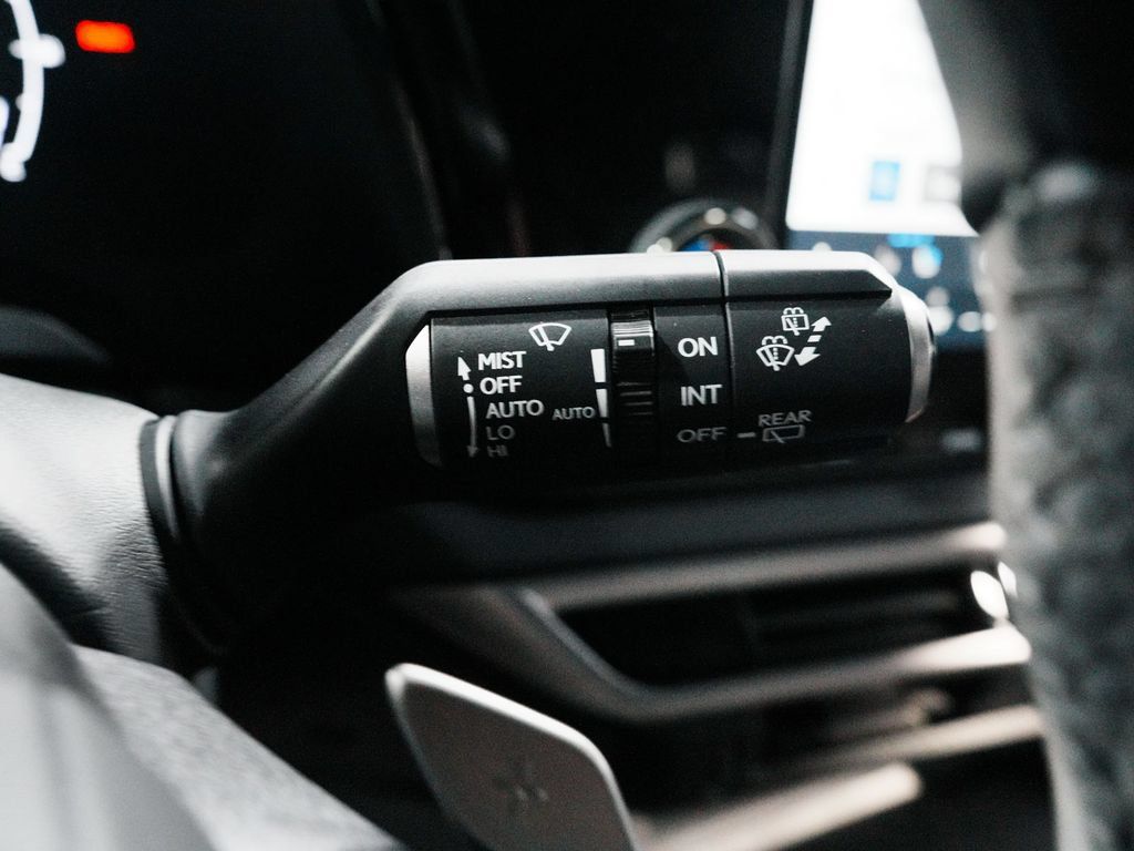 Used 2023 Lexus RX 350 Premium w/ Accessory Package AWD/4WD image 25
