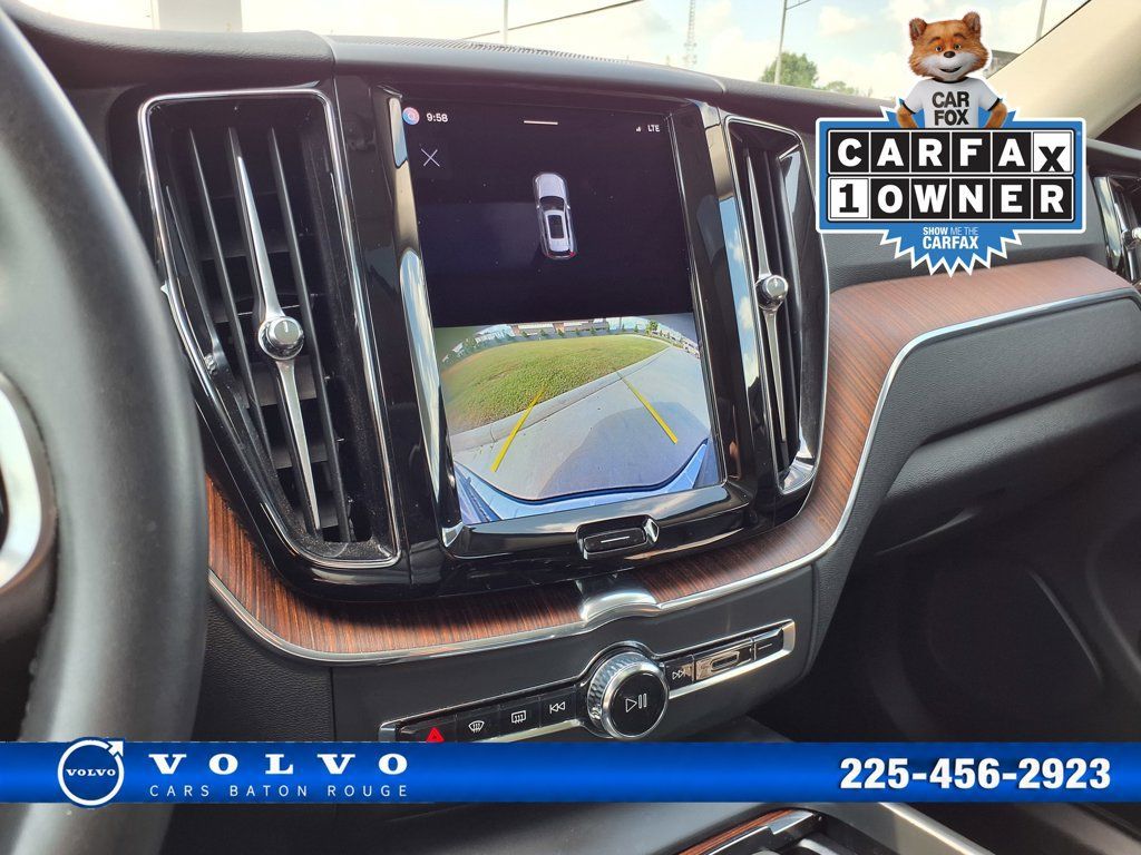 Certified 2023 Volvo XC60 B5 Plus w/ Climate Package AWD/4WD image 32
