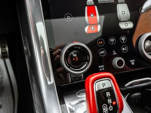 Used 2020 Land Rover Range Rover Sport SVR image 10