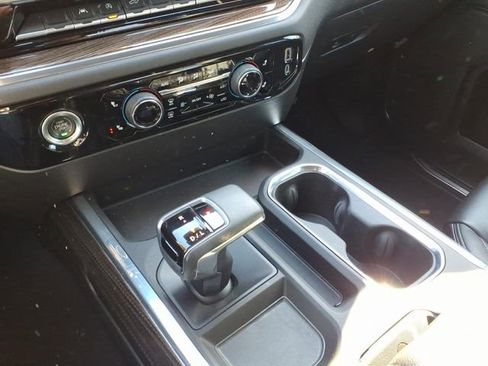 Used 2023 Chevrolet Silverado 1500 LT Trail Boss image 17