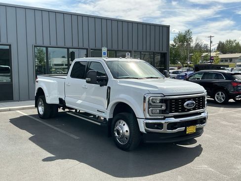 Used 2025 Ford F450 Lariat w/ FX4 Off-Road Package AWD/4WD image 7