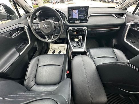 Certified 2019 Toyota RAV4 Limited w/ Advanced Technology Package AWD/4WD image 18
