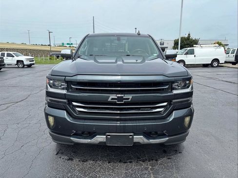 Used 2017 Chevrolet Silverado 1500 LTZ Z71 w/ LTZ Plus Package AWD/4WD image 3