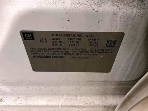 Used 2015 Chevrolet Cruze LT image 32