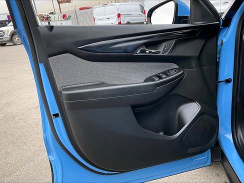 Used 2024 Chevrolet TrailBlazer LT w/ Driver Confidence Package image 20