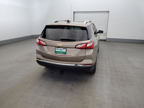 Used 2018 Chevrolet Equinox LT w/ Sun & Infotainment Package AWD/4WD image 7