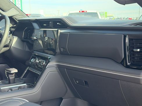 Used 2026 GMC Sierra 1500 AT4X image 28